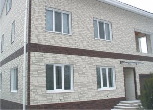 Пластиковый камень